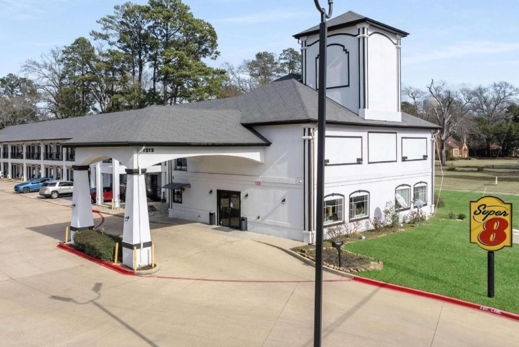 Super 8 by Wyndham Mansfield LA Hotel Eksteriør billede